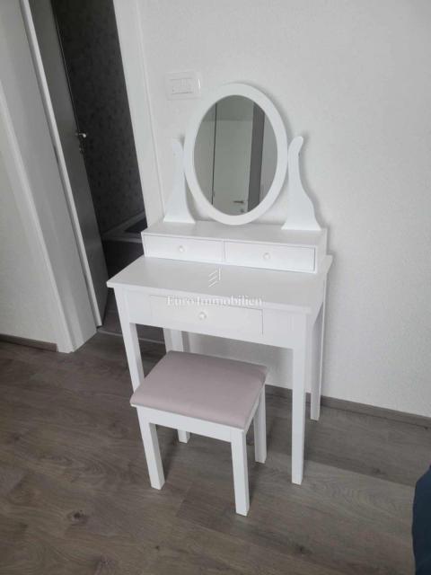 Šilo - hiša s tremi apartmaji