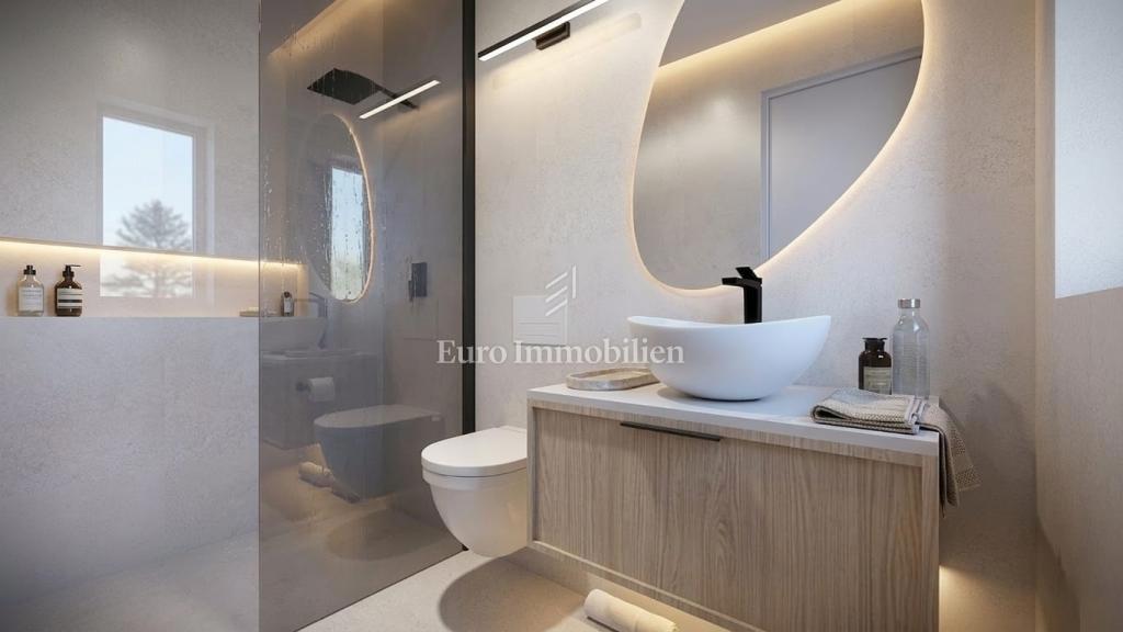 Malinska - dvojček s pogledom na morje