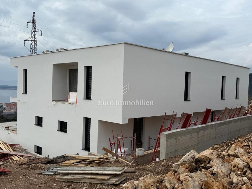 Crikvenica – luksuzna vila z bazenom in pogledom na morje