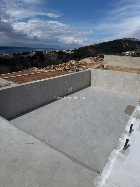 Crikvenica – luksuzna vila z bazenom in pogledom na morje