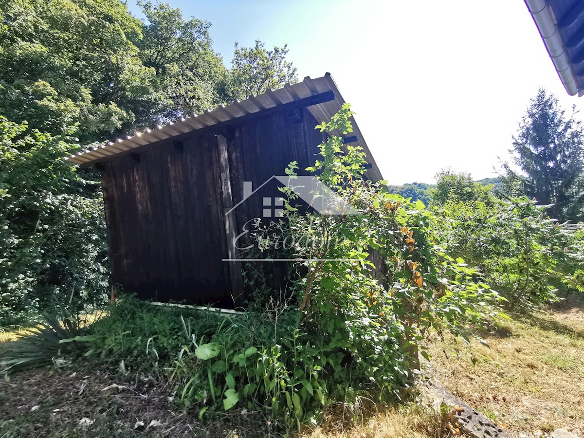 Čudovita Hiša v Objemu Narave – V Bližini Term Tuhelj