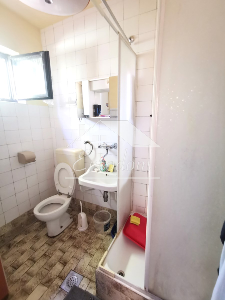 Čudovita Hiša v Objemu Narave – V Bližini Term Tuhelj