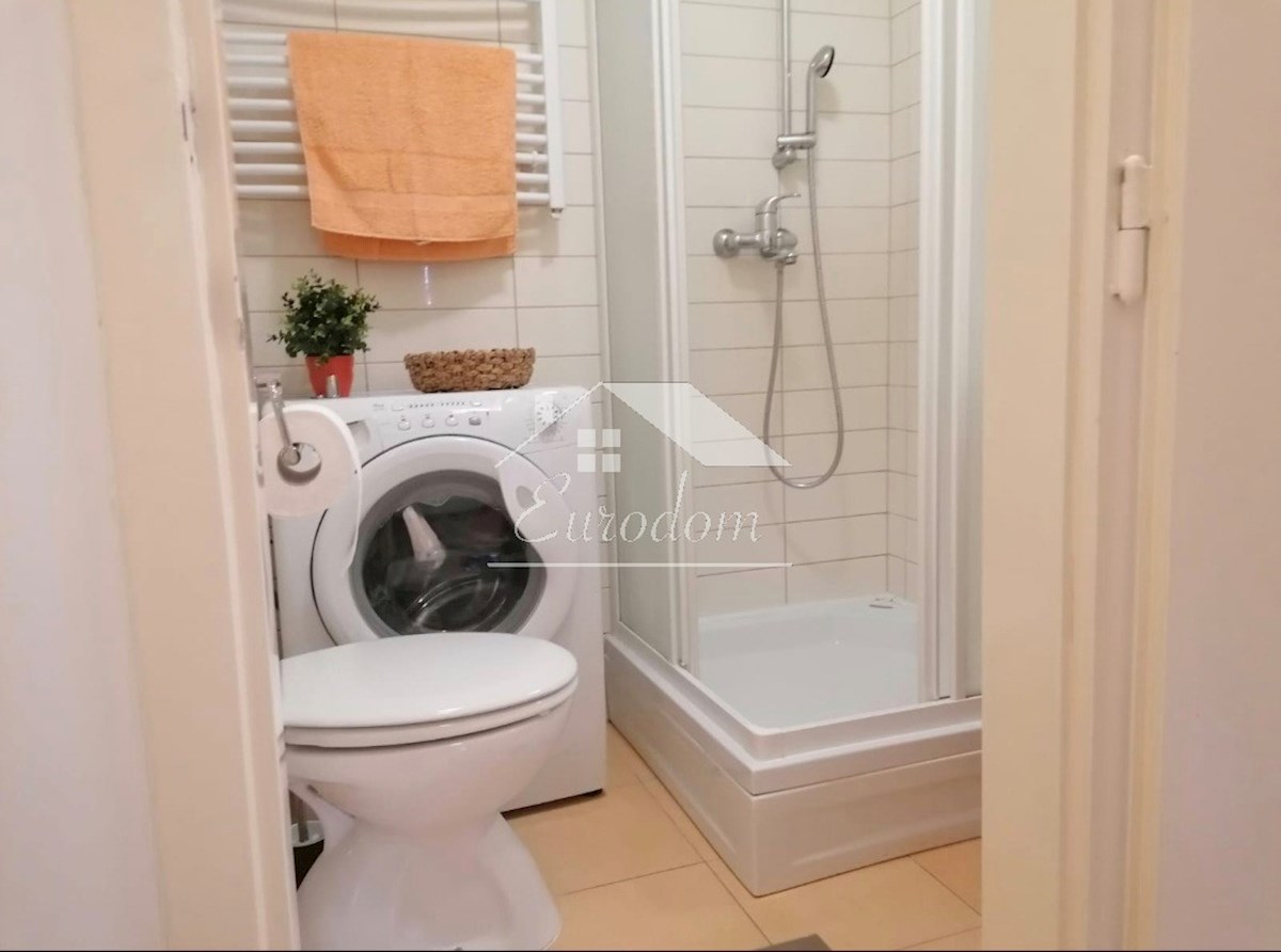 MAKSIMIR – STANOVANJE OŽEGOVIĆEVA, 38,99 m² – UREJENO, OPREMLJENO, TAKOJ VSELJIVO!