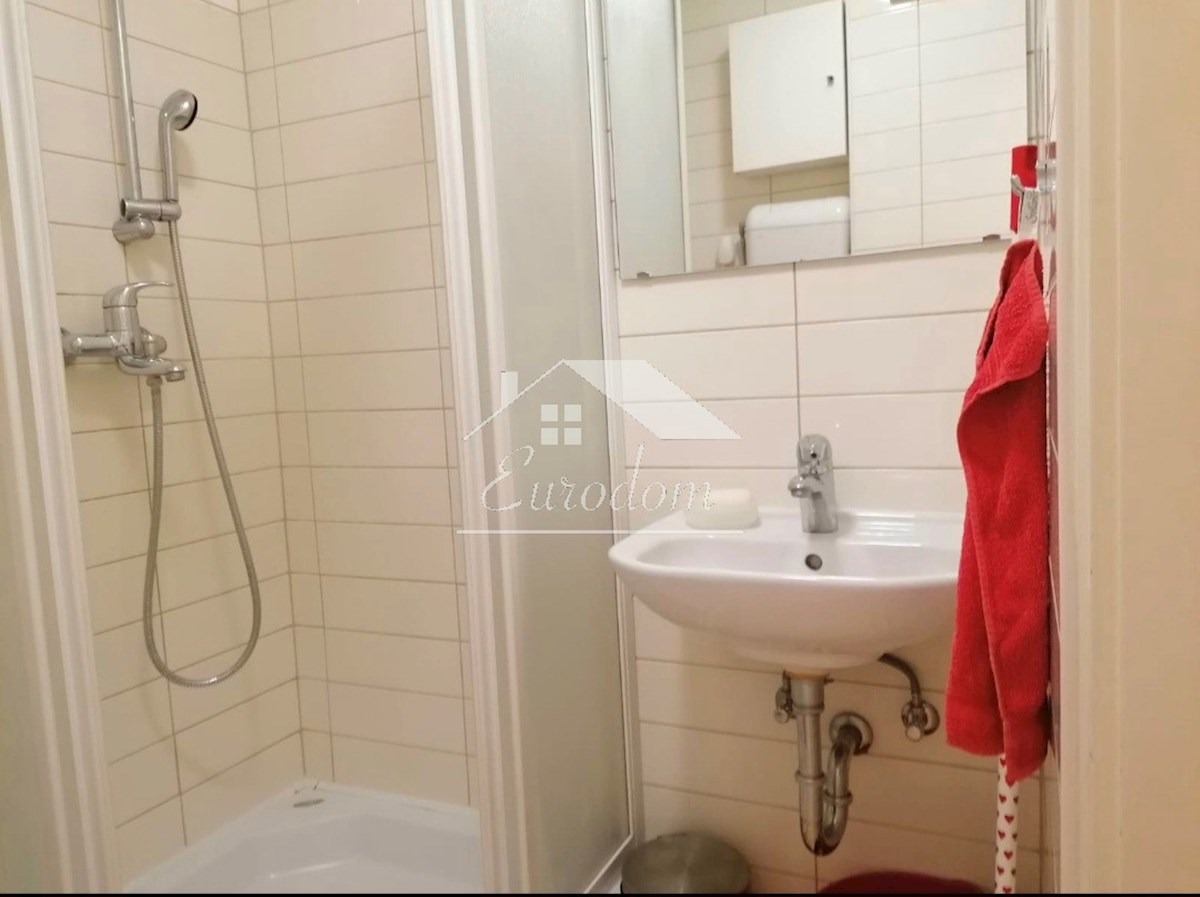 MAKSIMIR – STANOVANJE OŽEGOVIĆEVA, 38,99 m² – UREJENO, OPREMLJENO, TAKOJ VSELJIVO!