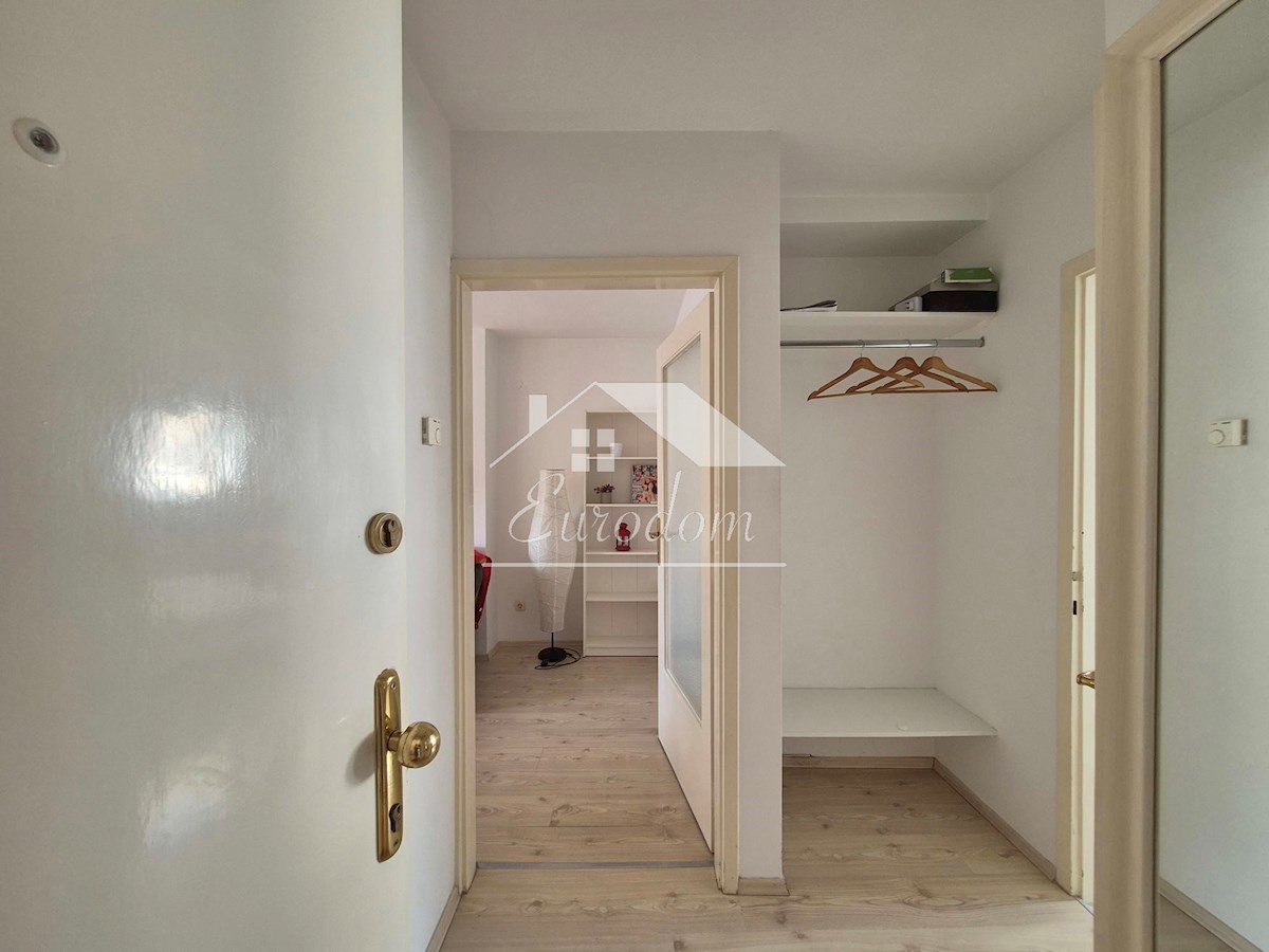 Stanovanje Maksimir (Ožegovićeva), 39 m², 2-sobno