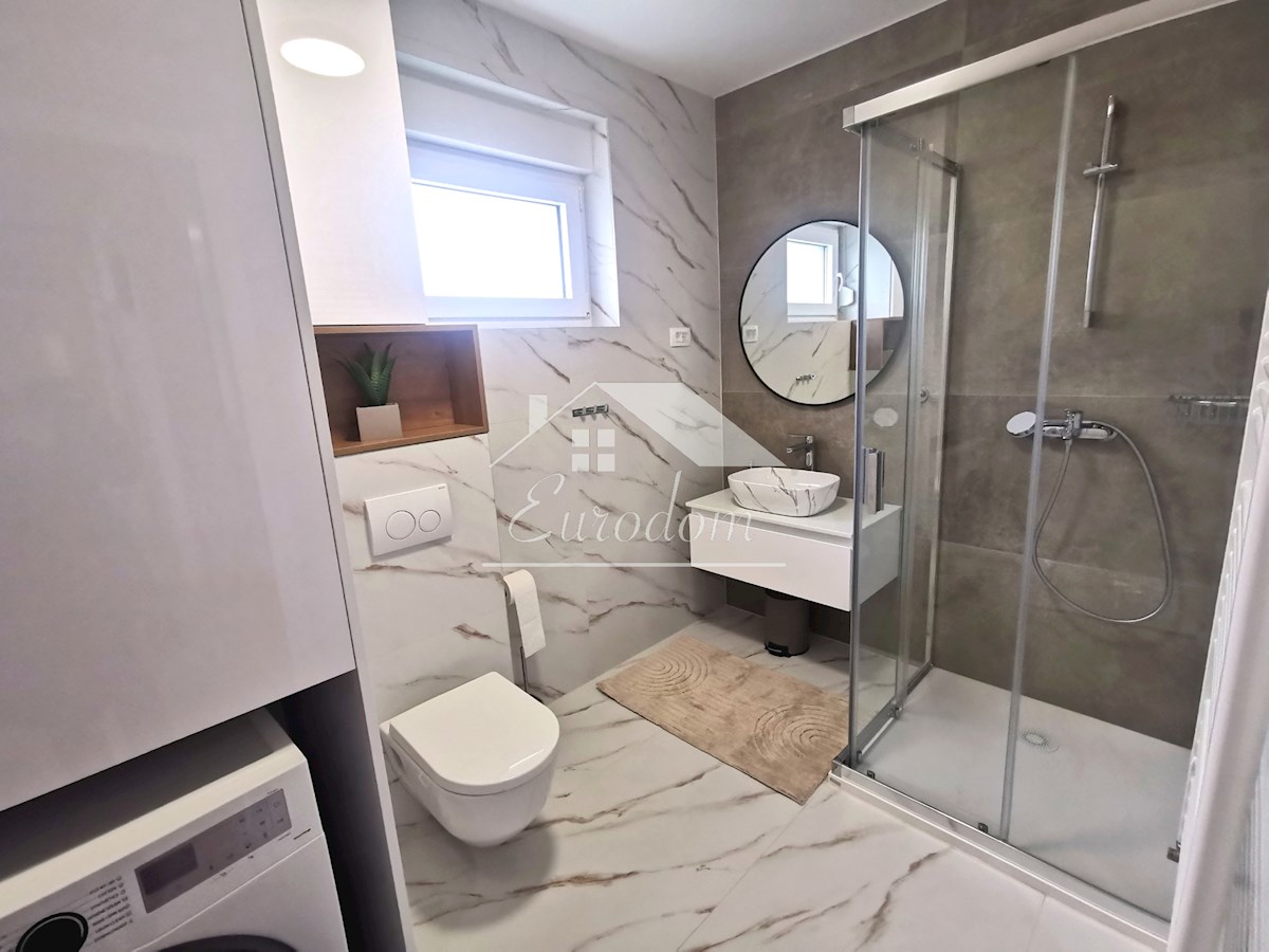 Popolnoma Opremljeno Stanovanje v Kakovostni Novogradnji – Mokrice