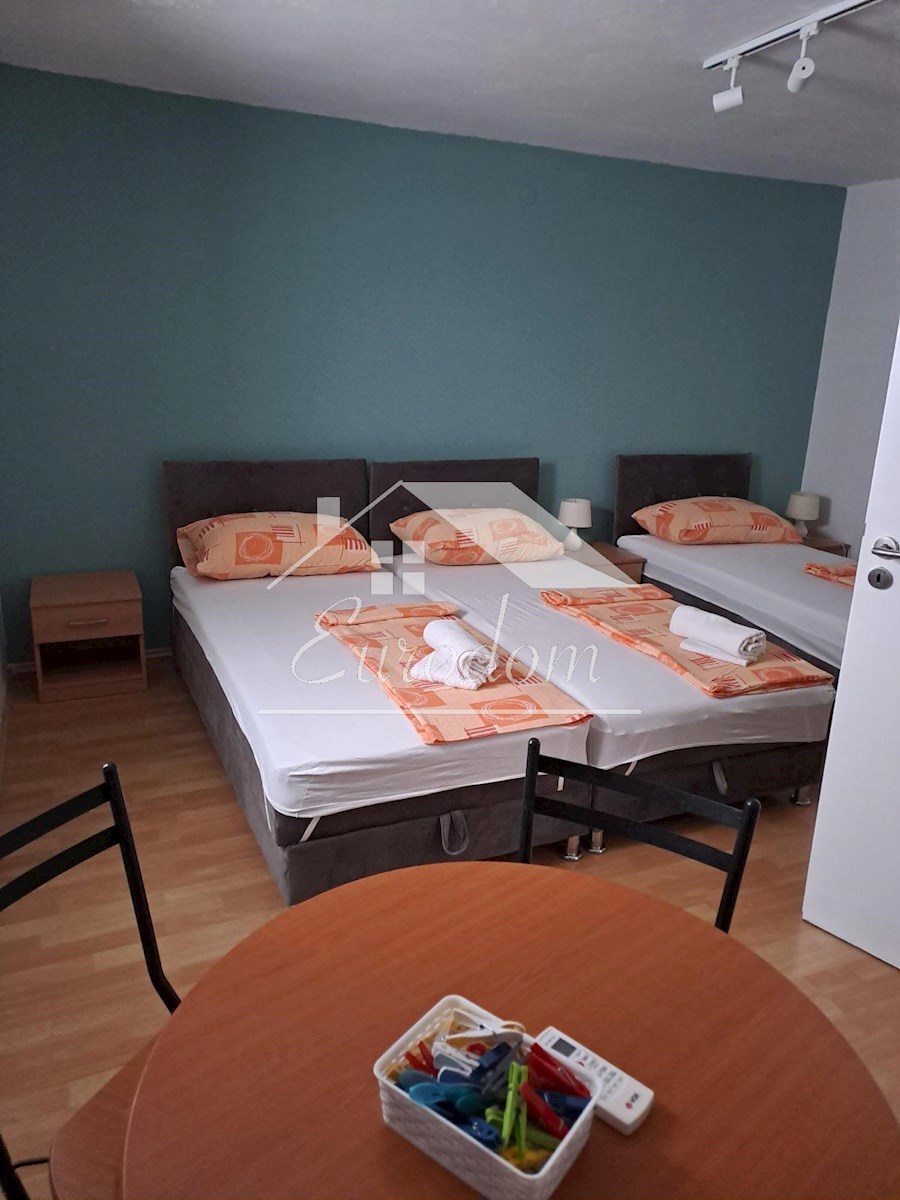 Naprodaj čudovita hiša v Dolaških Dragah – Idealna priložnost za bivanje ali investicijo!