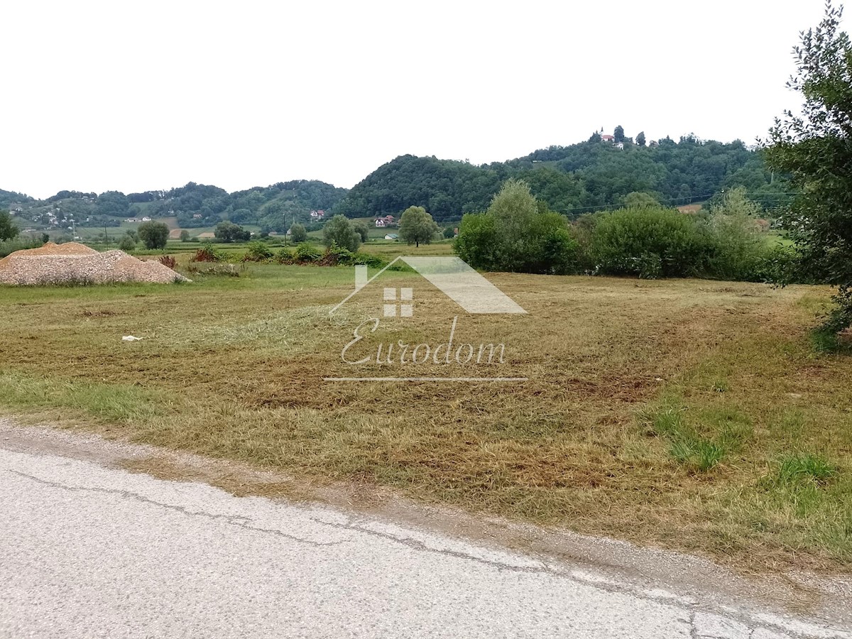 Gradbena parcela 2 km od Term Tuhelj – Dubrovčan