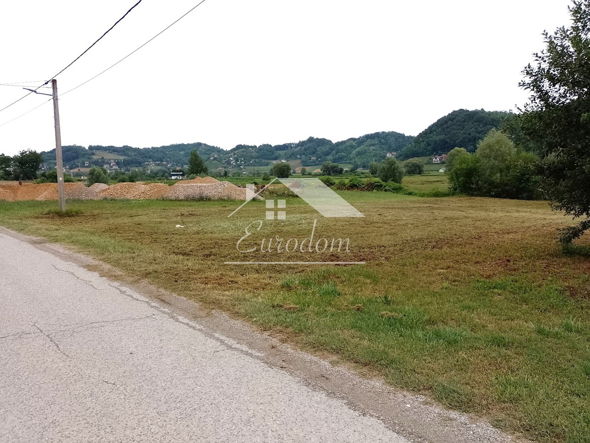 Gradbena parcela 2 km od Term Tuhelj – Dubrovčan