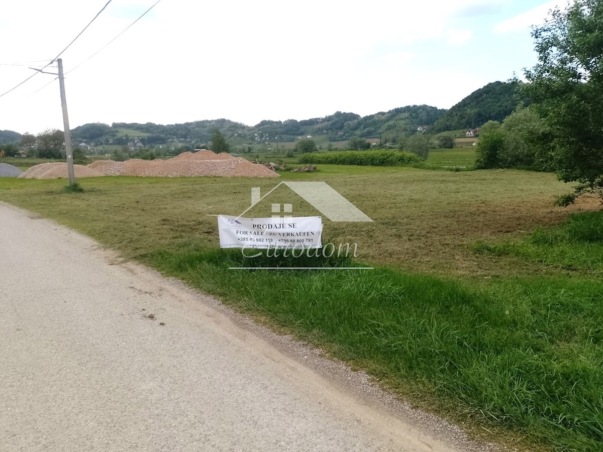 Gradbena parcela 2 km od Term Tuhelj – Dubrovčan