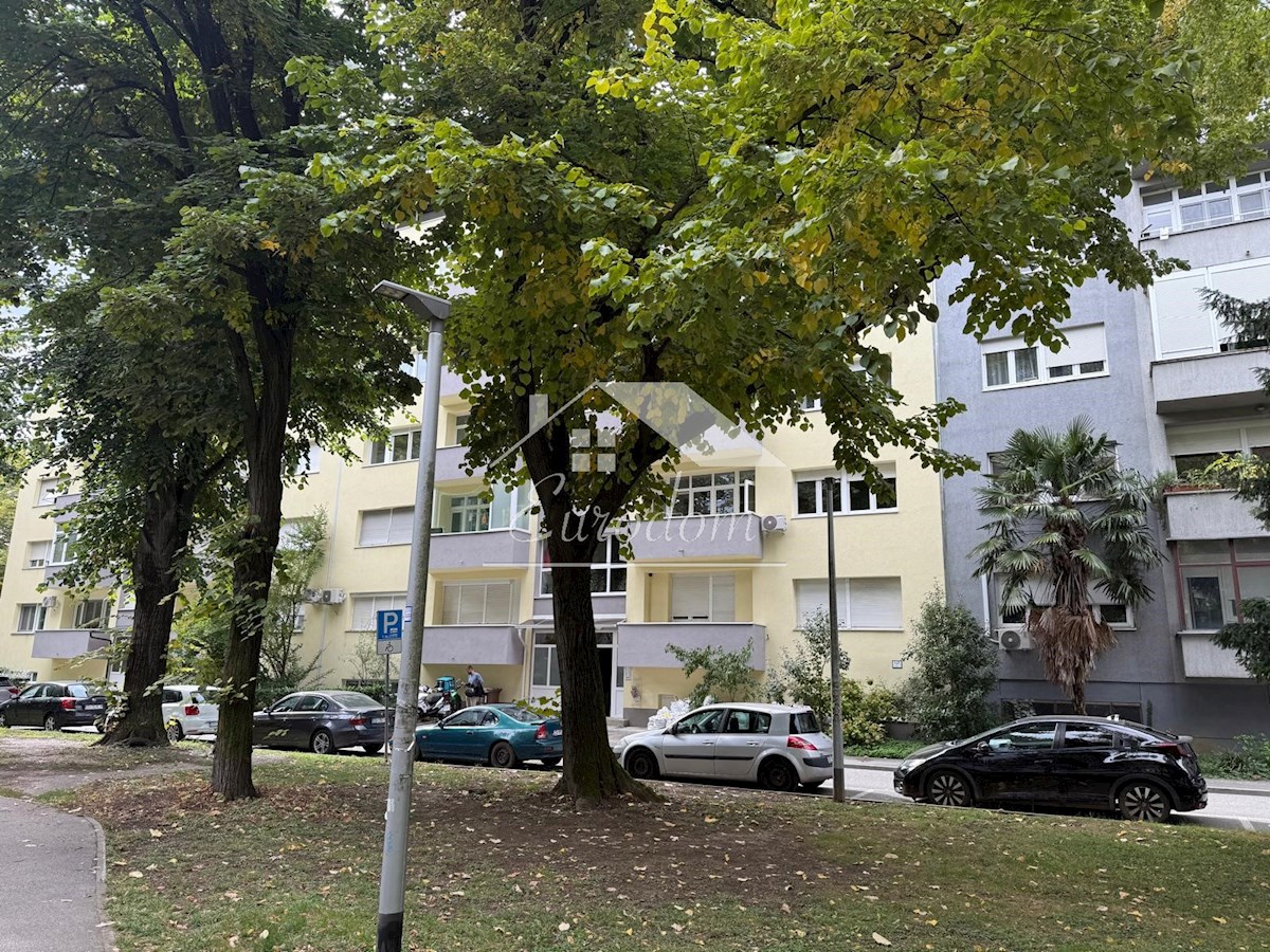 ČAROBNO STANOVANJE NAPRODAJ V TRNJU – 46,57 m²