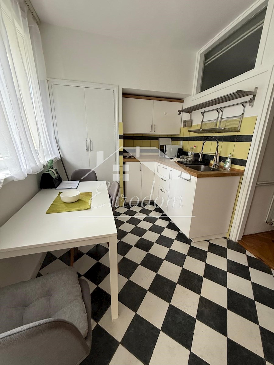 ČAROBNO STANOVANJE NAPRODAJ V TRNJU – 46,57 m²