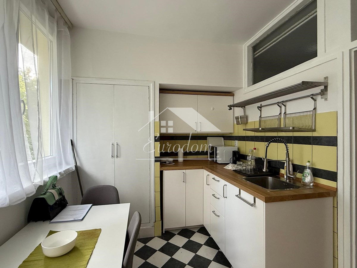 ČAROBNO STANOVANJE NAPRODAJ V TRNJU – 46,57 m²