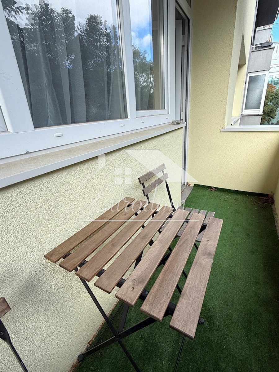 ČAROBNO STANOVANJE NAPRODAJ V TRNJU – 46,57 m²