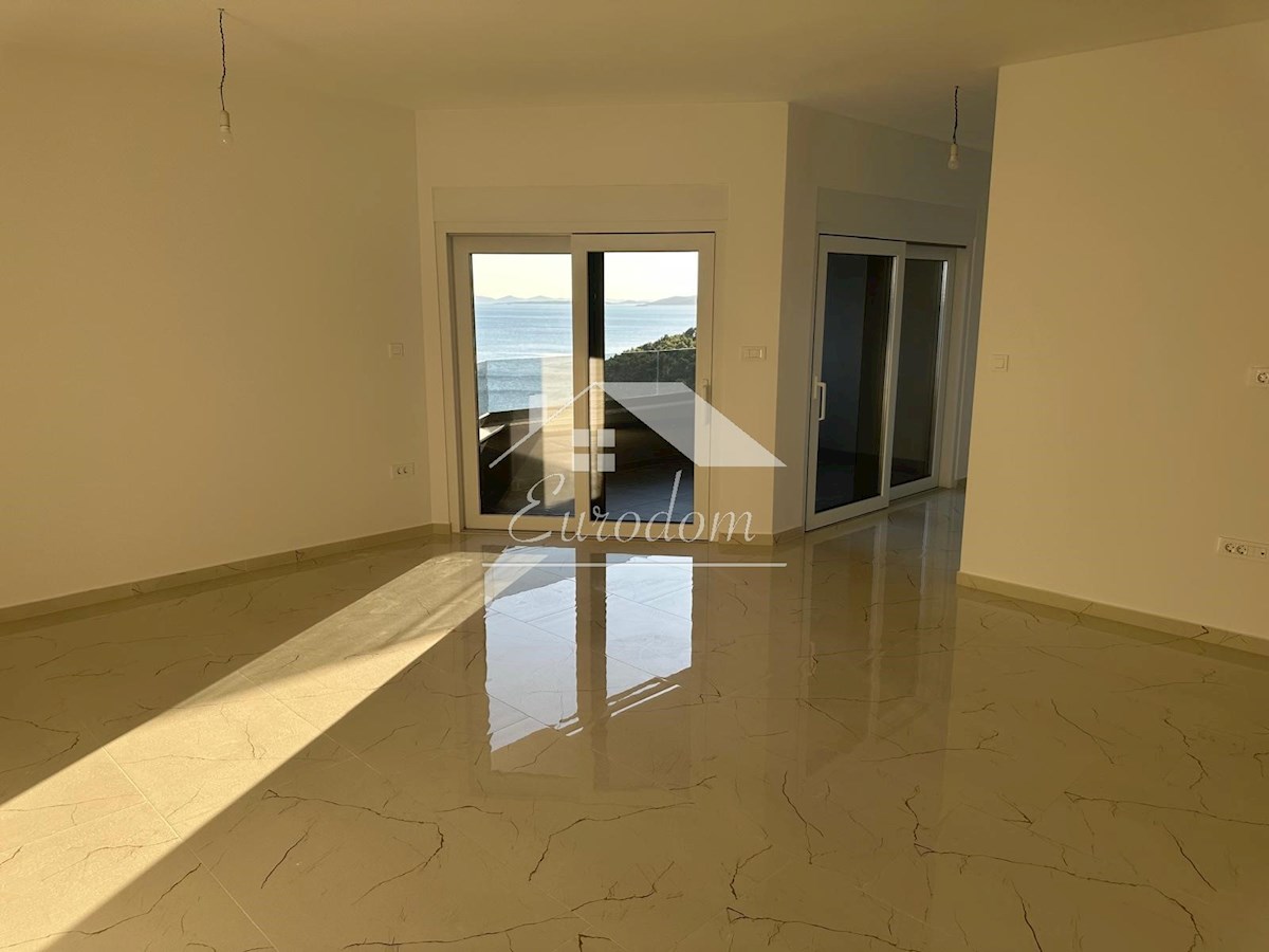 ČUDOVITA NOVOGRADNJA S POGLEDOM NA MORJE – APARTMAJI NAPRODAJ V DOLAŠKIH DRAGAH