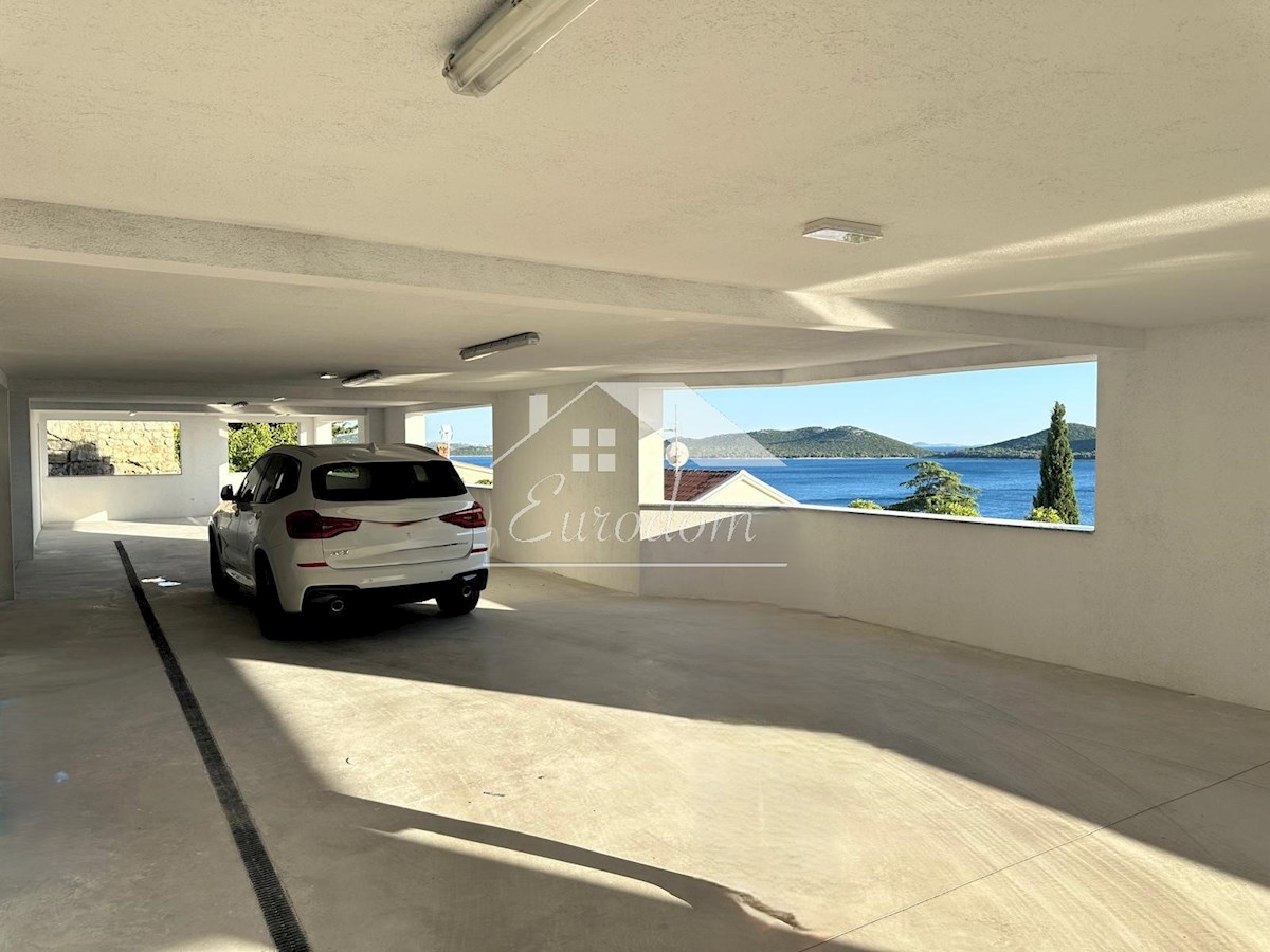 ČUDOVITA NOVOGRADNJA S POGLEDOM NA MORJE – APARTMAJI NAPRODAJ V DOLAŠKIH DRAGAH