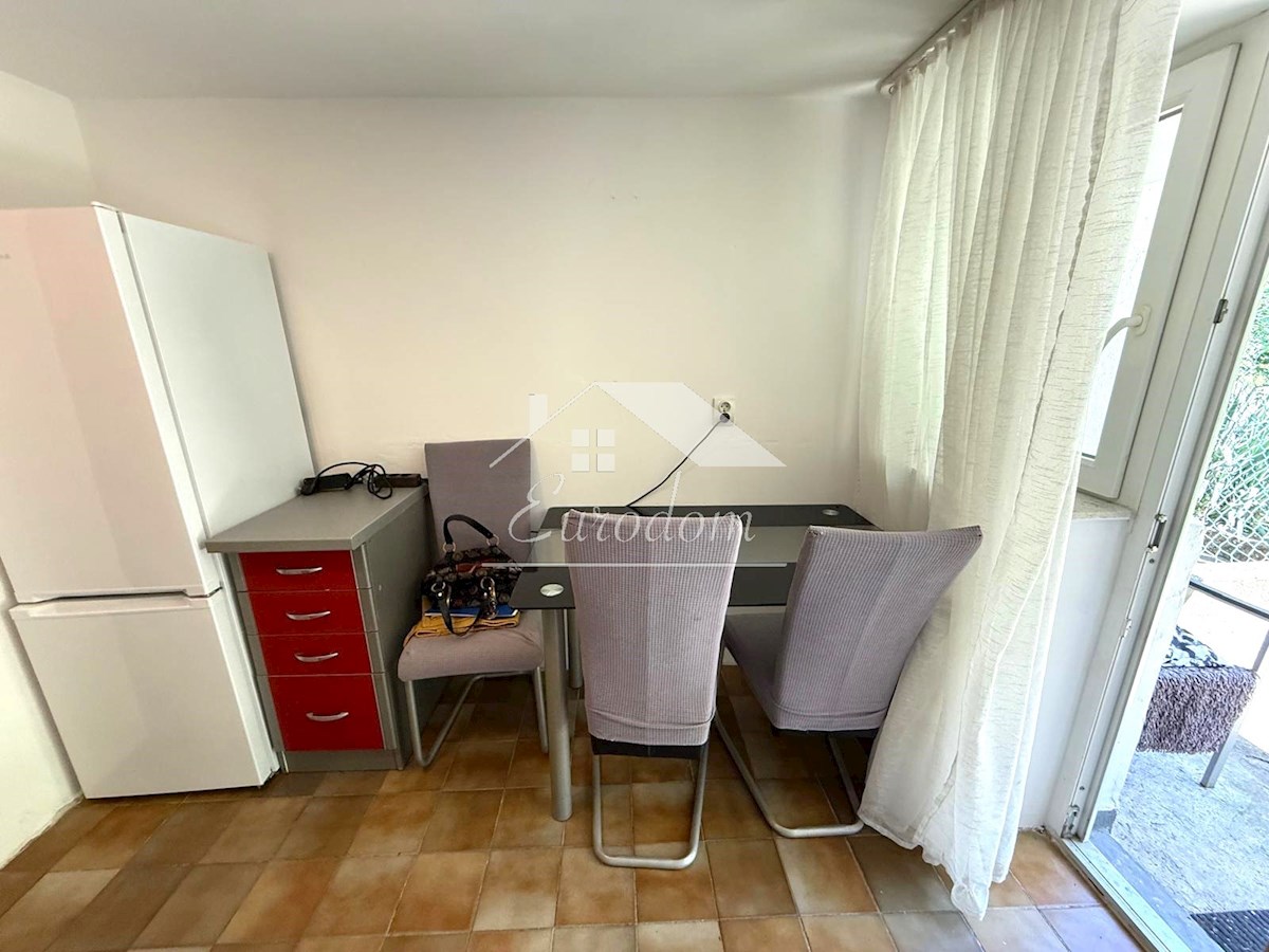 Prikupno stanovanje z dostopom do vrta – Trešnjevka