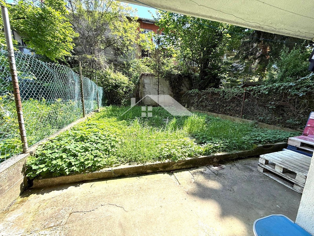 Prikupno stanovanje z dostopom do vrta – Trešnjevka