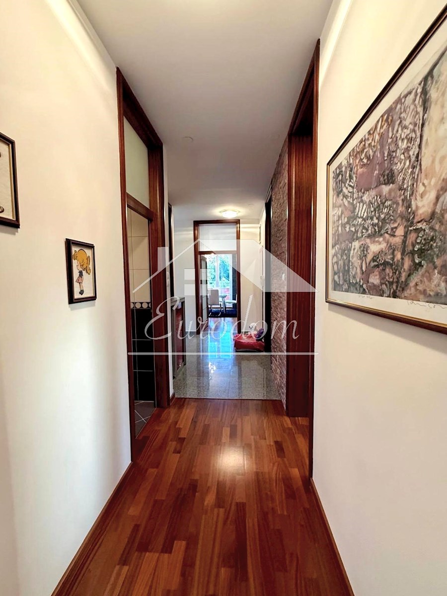 Luksuzno stanovanje naprodaj v Remetah – 138 m²