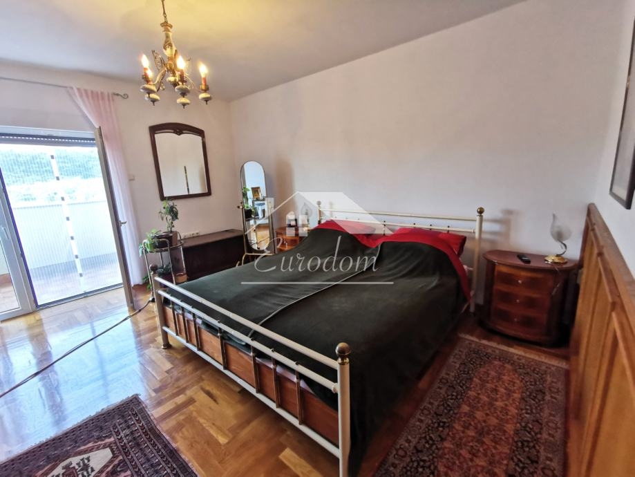 Hiša Susedgrad, 340m2