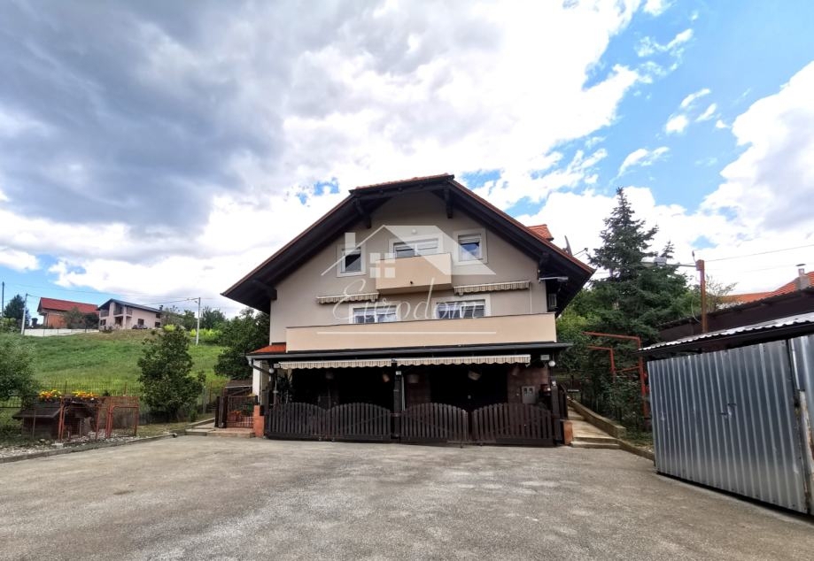 Hiša Susedgrad, 340m2