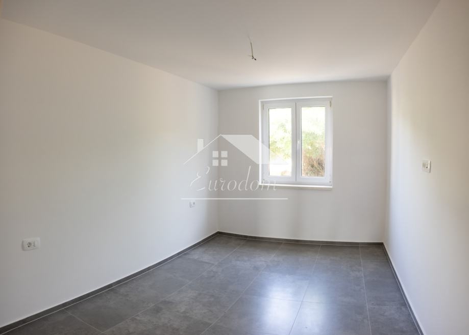 Stanovanje Mandre, Kolan, 100,32m2