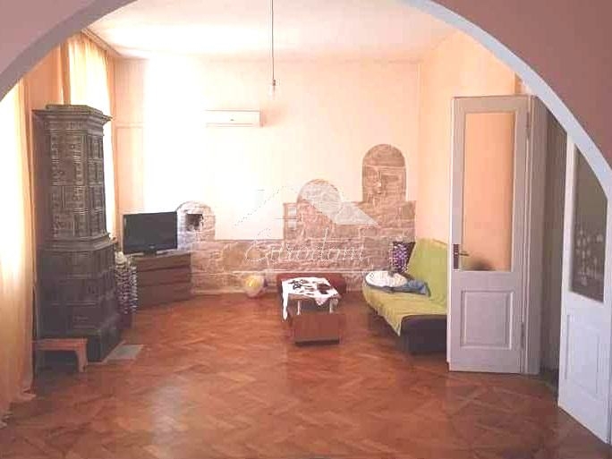 Stanovanje Centar, Pula, 115m2