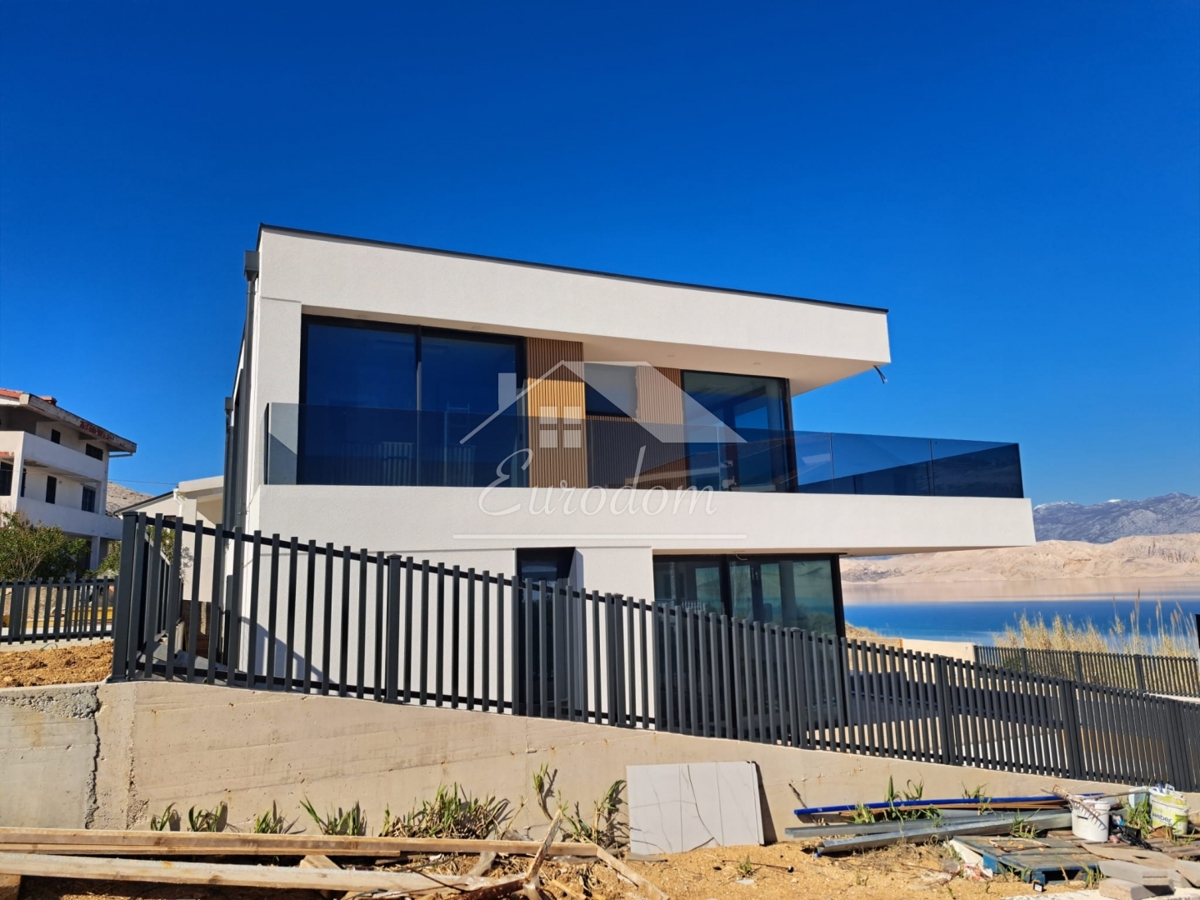 Роскошная вилла Паг, первая линия у моря