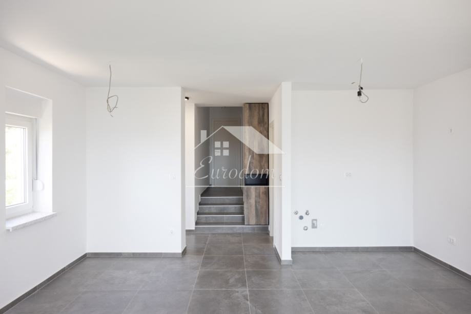 Stanovanje Mandre, Kolan, 129,70m2