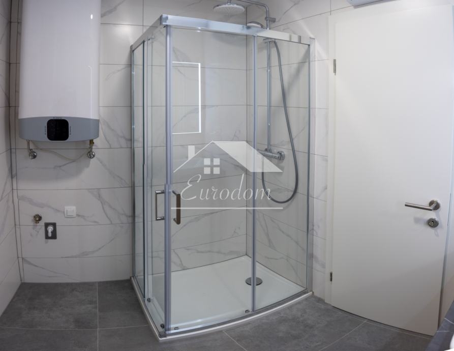 Stanovanje Mandre, Kolan, 99,51m2