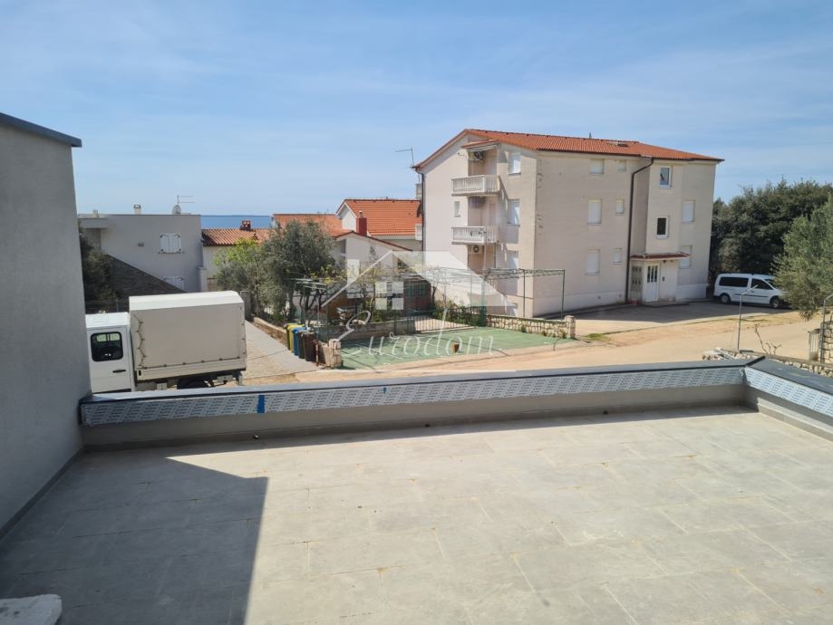 Stanovanje Mandre, Kolan, 99,51m2