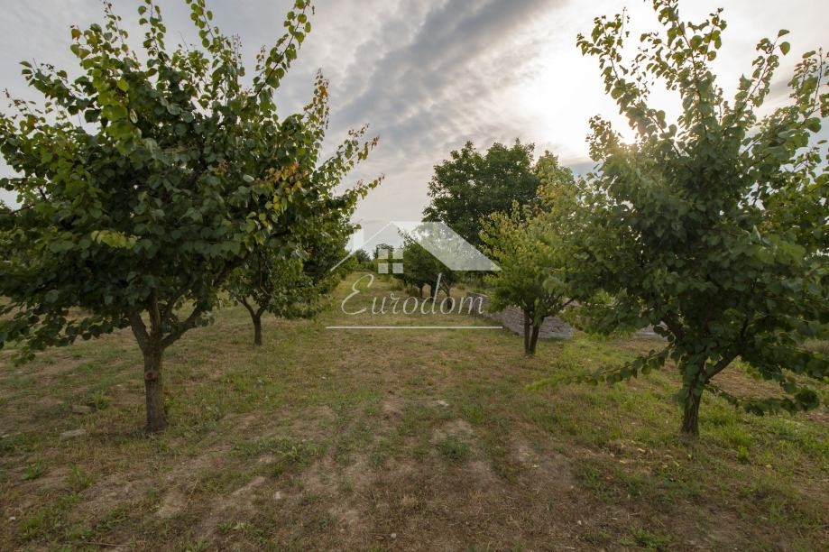 Hiša Karanac, 604m2