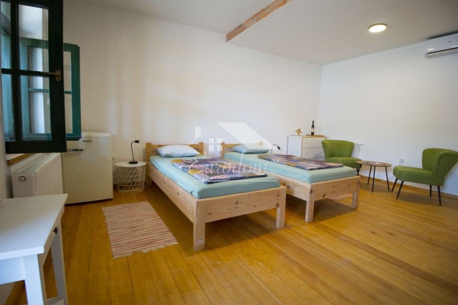 Hiša Karanac, 604m2