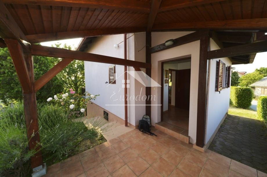 Hiša Veliki Lovrečan, 100m2