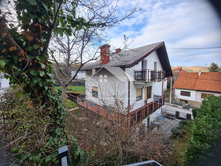 Hiša Mlinovi, Podsljeme, 225m2