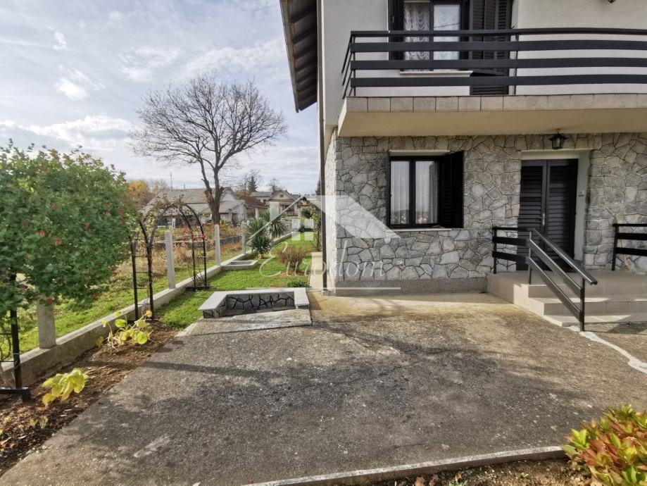 Hiša Strmec Stubički, 172m2