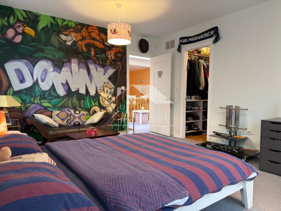 Hiša Novi Dvori, 204m2