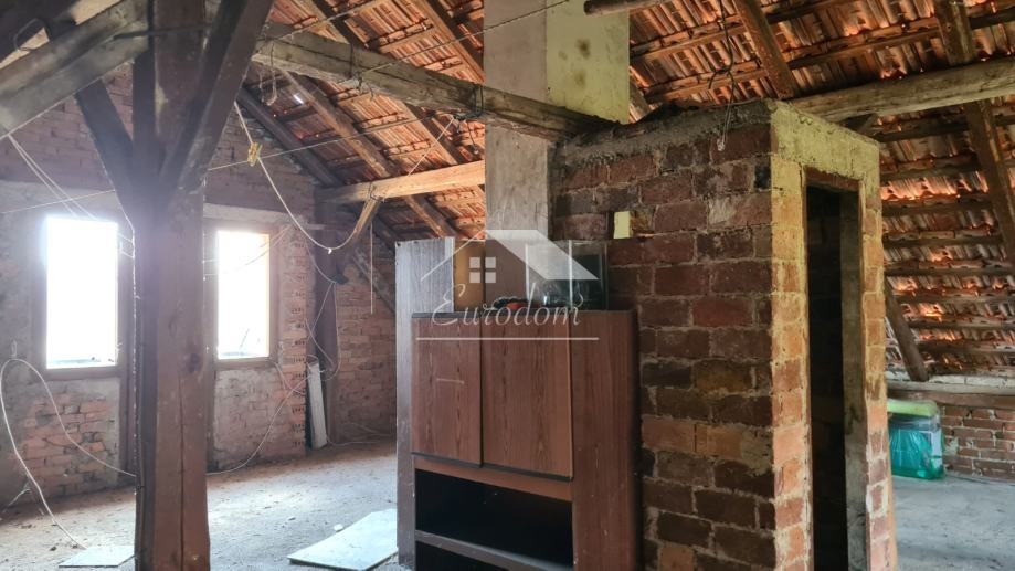 Hiša Sveti Križ, Tuhelj, 150m2