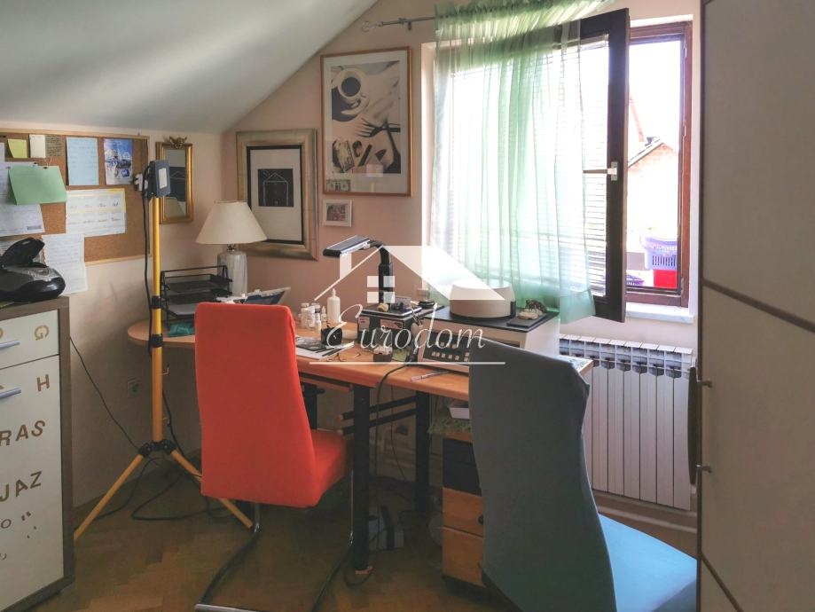 Hiša Velika Mlaka, 300m2