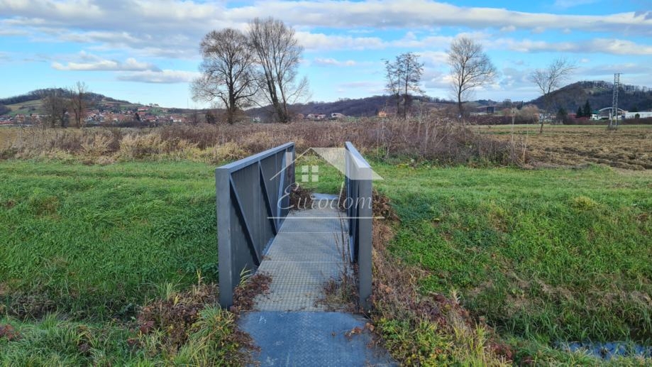 Zemljišče Pustodol Začretski, Sveti Križ Začretje, 1.748m2