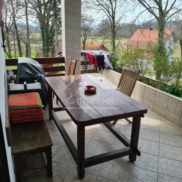 Hiša Igrišće, Jakovlje, 141,28m2