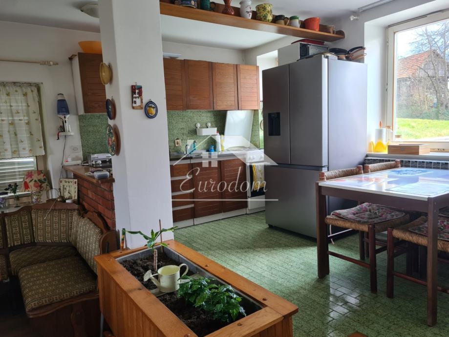 Hiša Igrišće, Jakovlje, 141,28m2