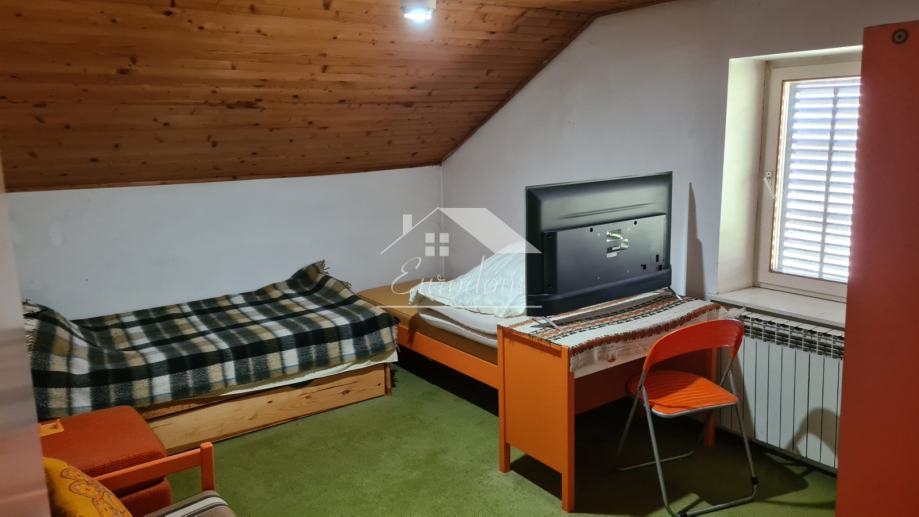 Hiša Igrišće, Jakovlje, 141,28m2