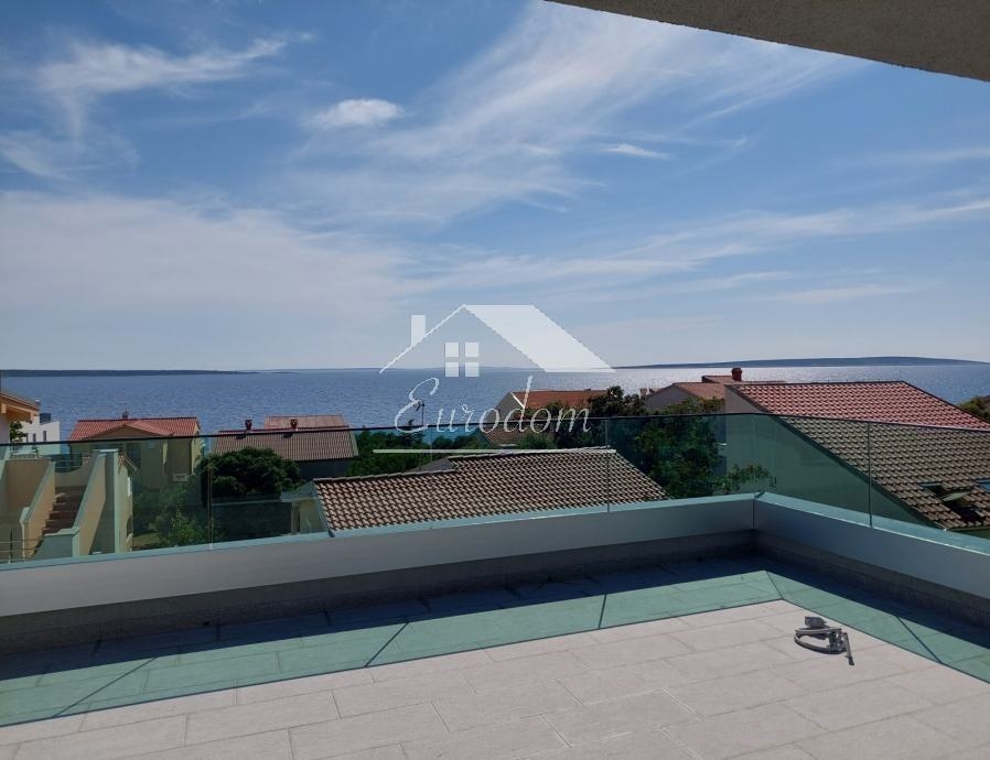 Stanovanje Mandre, 135m2