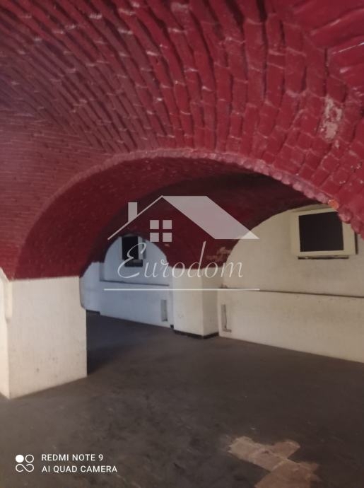 Poslovni prostor Donji grad, 339m2