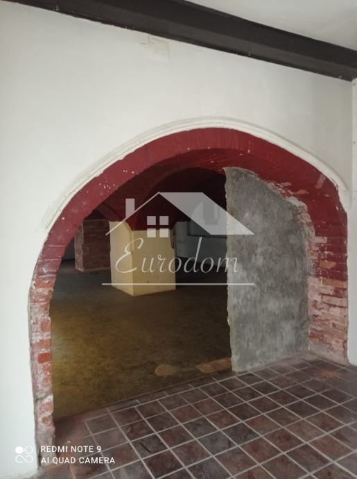 Poslovni prostor Donji grad, 339m2