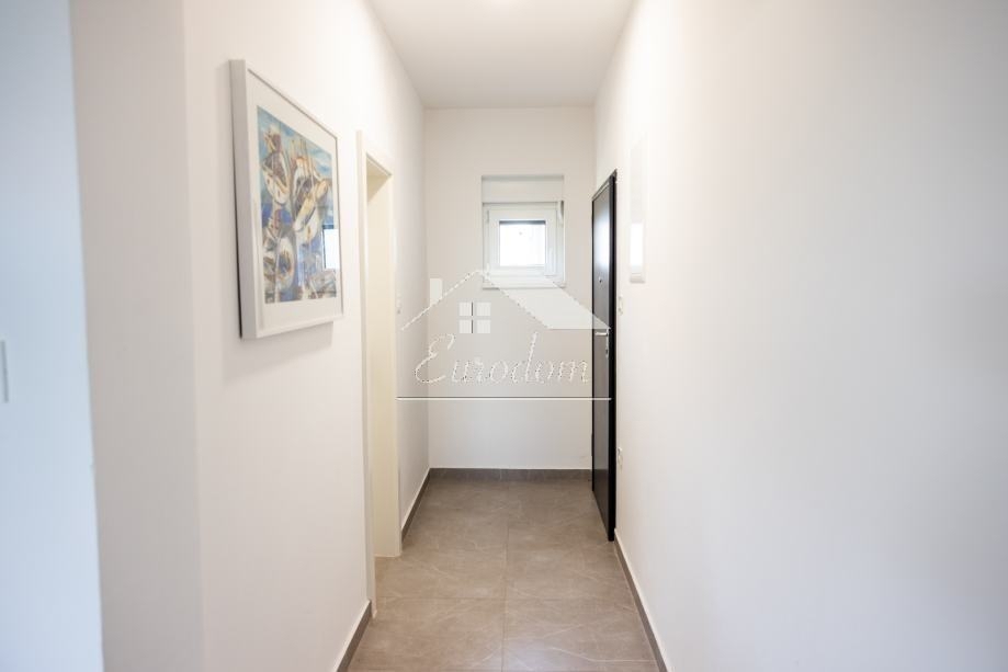 Stanovanje Mandre, Kolan, 146,71m2