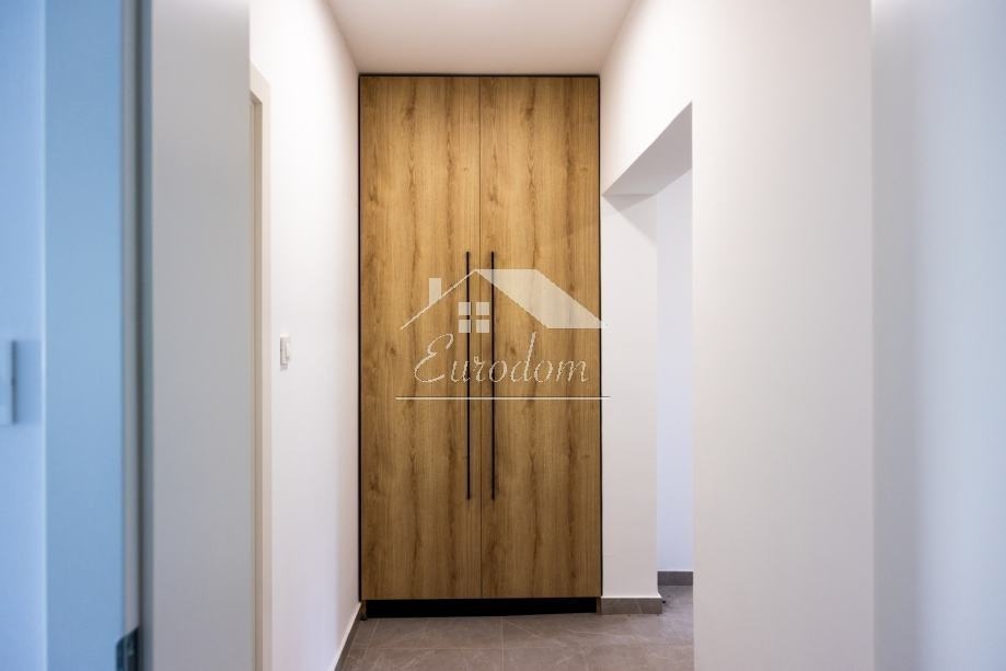 Stanovanje Mandre, Kolan, 146,71m2