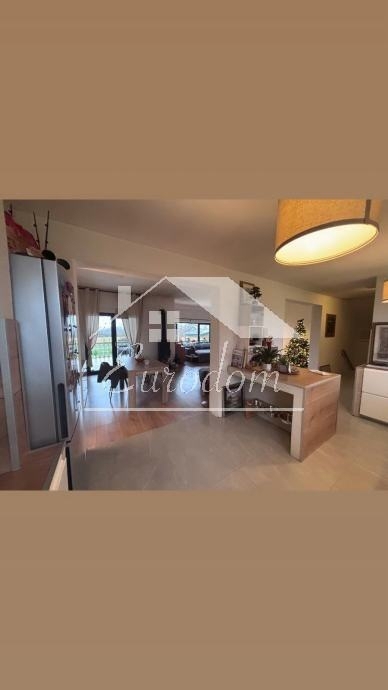 Hiša Veleškovec, Zlatar-Bistrica, 200m2