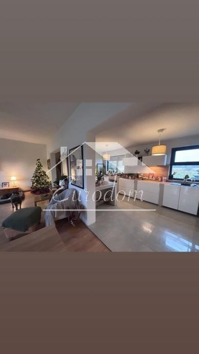 Hiša Veleškovec, Zlatar-Bistrica, 200m2